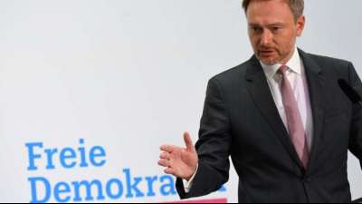 FDP-Vorstand beschlie&szlig;t "Vorsondierungen" mit Gr&uuml;nen