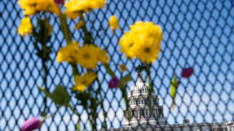 Kapitol: Diskussion nach Angriff auf US-Polizist und Erst&uuml;rmung