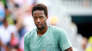 Monfils stuns Tsitsipas in Toronto, Medvedev advances