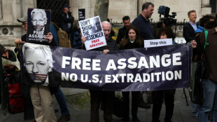 La justicia brit&aacute;nica aplaza su decisi&oacute;n sobre la extradici&oacute;n de Assange y pide nuevas garant&iacute;as a EEUU