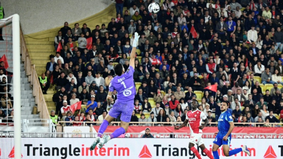 Ligue 1: Monaco domine Marseille, Lyon toujours maussade