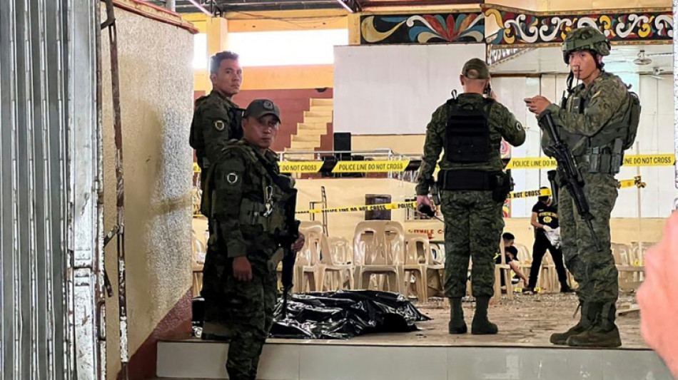Philippines: au moins trois morts dans un attentat &agrave; la bombe lors d'une messe catholique 