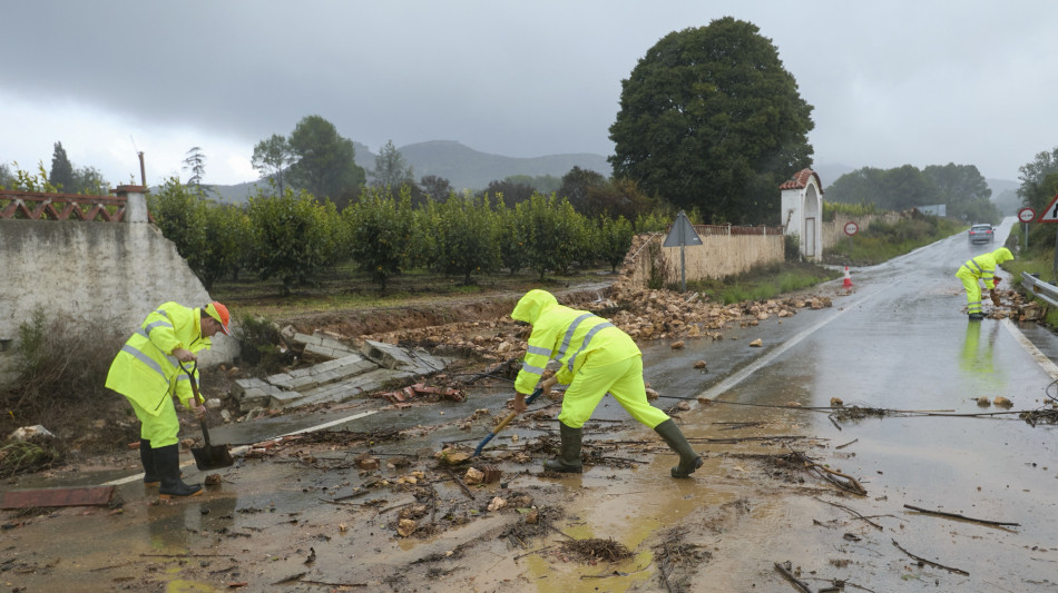 Alluvione Spagna, da Real a Barcellona la solidariet&agrave; del calcio