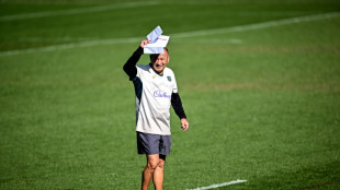 Defiant Jones insists he's doing best thing for misfiring Australia