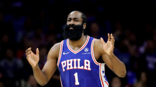 NBA: James Harden incendi&eacute; par les m&eacute;dia apr&egrave;s sa pi&egrave;tre performance