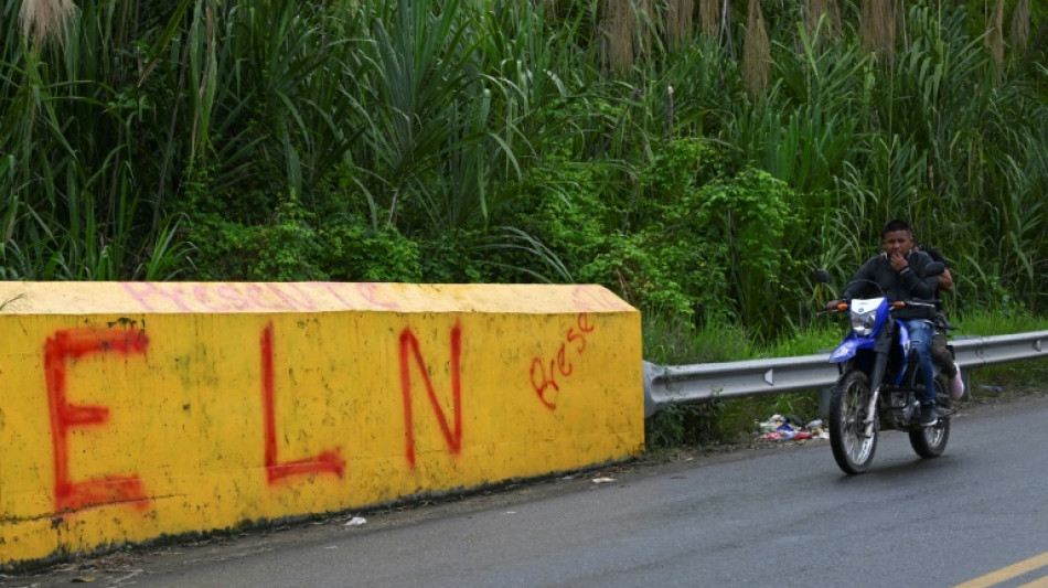 Venezuela lan&ccedil;a opera&ccedil;&atilde;o militar na fronteira com a Col&ocirc;mbia
