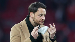 Chelsea draft Vivell to replace Cech as technical director
