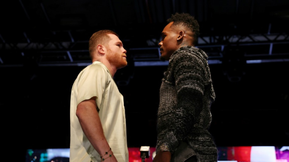 'Canelo' Alvarez out to prove a point against Charlo