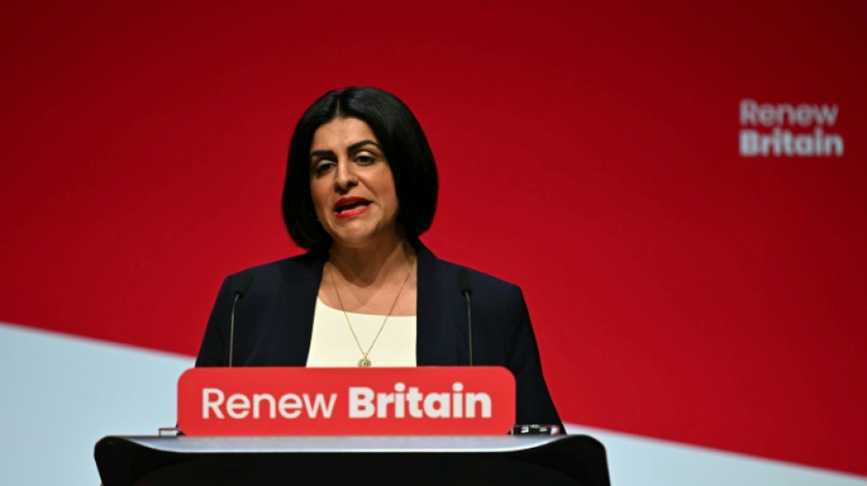 El gobierno británico defiende su reforma contra la inmigración irregular