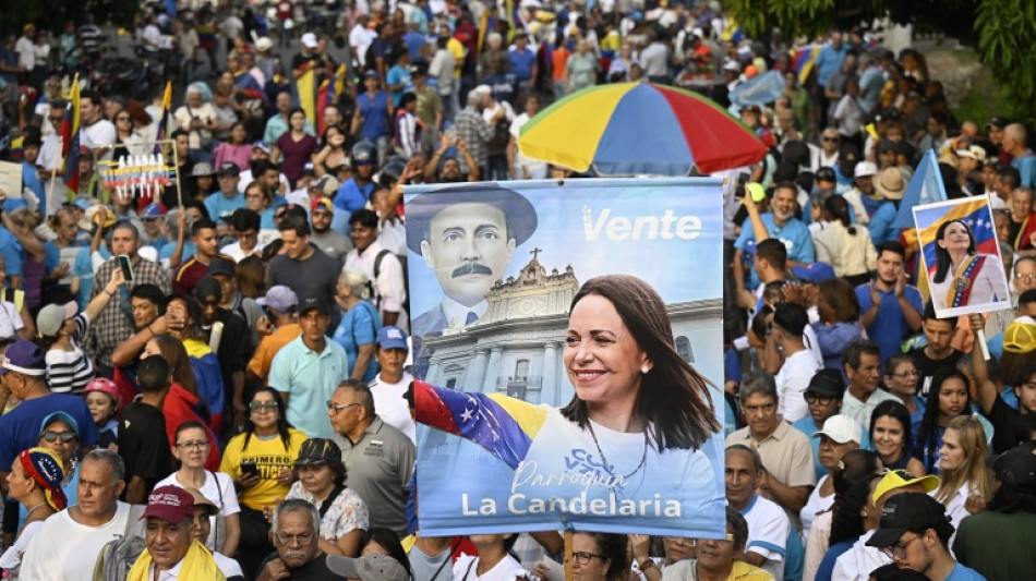 Miles marchan en Venezuela por el retorno de la opositora Mar&iacute;a Corina Machado