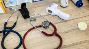 Les m&eacute;decins lib&eacute;raux appel&eacute;s &agrave; la gr&egrave;ve malgr&eacute; la triple &eacute;pid&eacute;mie