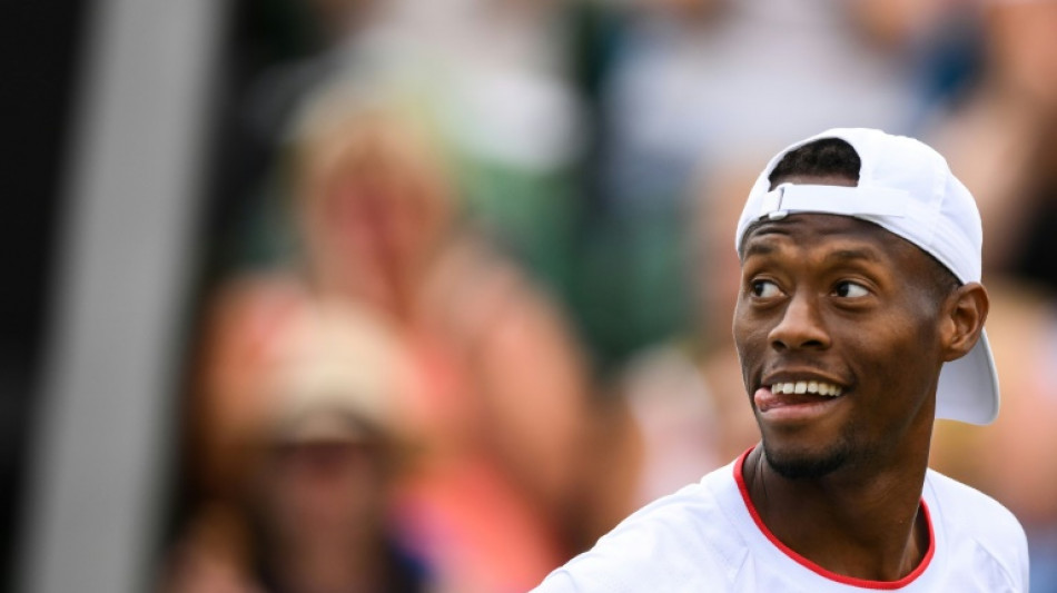 Eubanks edges Tsitsipas to reach quarters in Wimbledon thriller