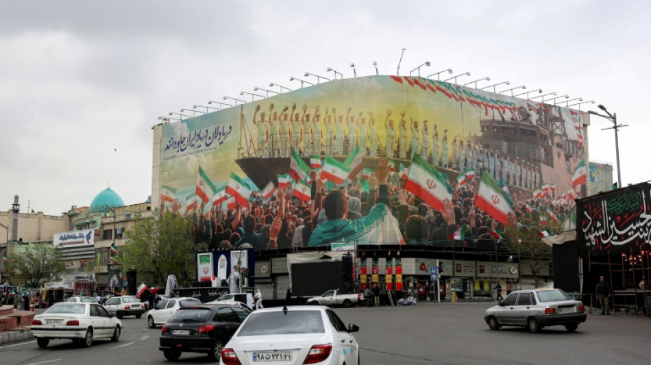 Trump 'desencadear&aacute; o inferno' se Ir&atilde; n&atilde;o aceitar negociar um fim para a guerra