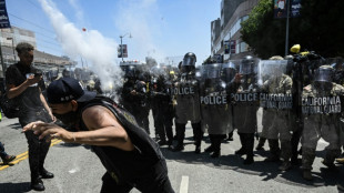 Des arrestations à Los Angeles sous couvre-feu, la Garde nationale au Texas