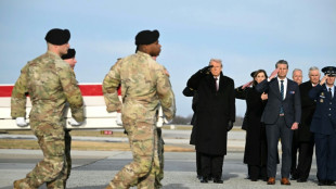 Trump acompanha retorno de corpos de soldados mortos na S&iacute;ria