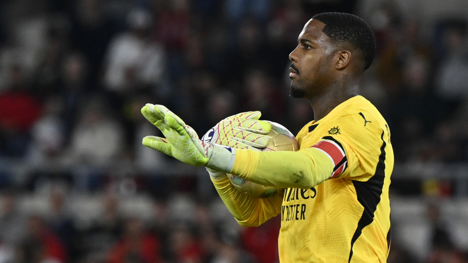 Milan-Como: Maignan, 'non capisco perché giochiamo a Perth'