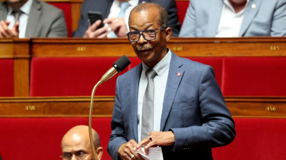 Scandale du chlord&eacute;cone: adoption en vue d'une loi sur la responsabilit&eacute; de l'Etat