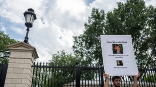 Un d&eacute;tenu en Iran et son fils &agrave; Washington en gr&egrave;ve de la faim pour r&eacute;clamer sa lib&eacute;ration