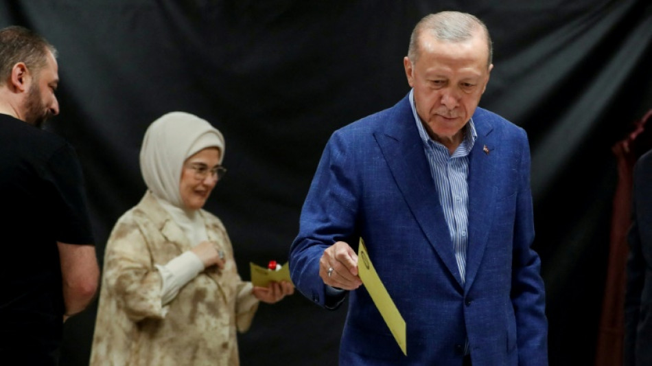 T&uuml;rken entscheiden in Stichwahl &uuml;ber ihren Pr&auml;sidenten in kommenden f&uuml;nf Jahren
