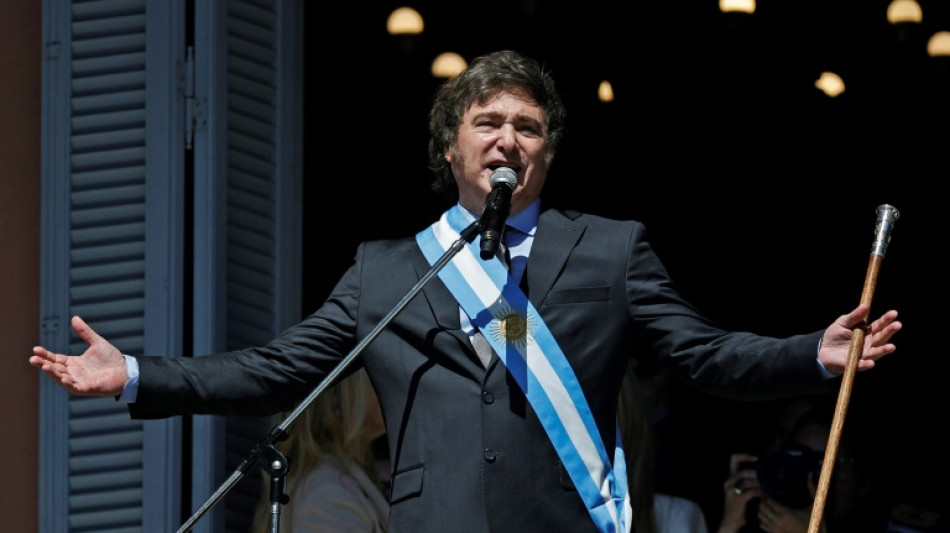 Argentine: premi&egrave;re pouss&eacute;e de tension pour la pr&eacute;sidence Milei