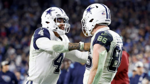 Dallas Cowboys beat banged-up Tennessee Titans