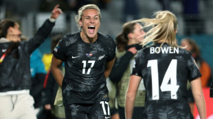 New Zealand win at last but Australia suffer Kerr World Cup blow