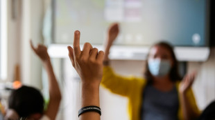 Lehrerverband: Lehrkr&auml;fte mit positivem Corona-Test sollten zu Hause bleiben
