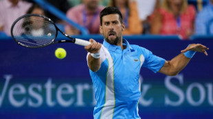 Djokovic dominates Monfils in Cincinnati, Alcaraz outlasts Paul