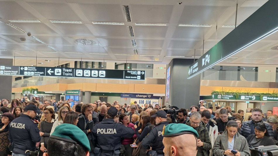 Atterrato a Malpensa aereo da Abu Dhabi con 200 studenti