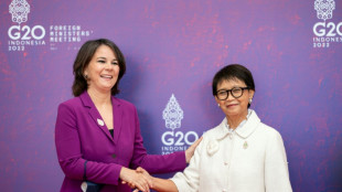 Russlands Au&szlig;enminister weicht seinen Kritikern bei G20-Treffen auf Bali aus