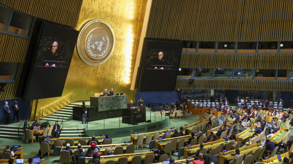 Pezeshkian, 'pronti a dialogo e diplomazia, senza il linguaggio della forza'