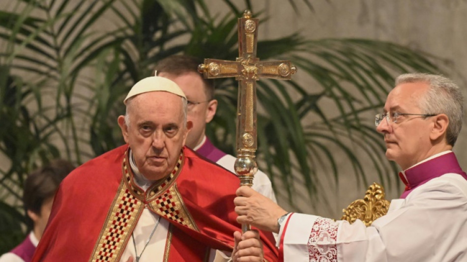J&oacute;venes de todo el mundo esperan al papa Francisco en Lisboa
