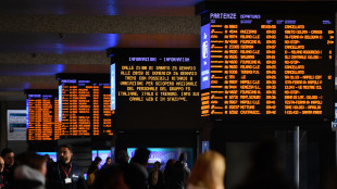 Domani trasporti a rischio, sciopero per treni e bus