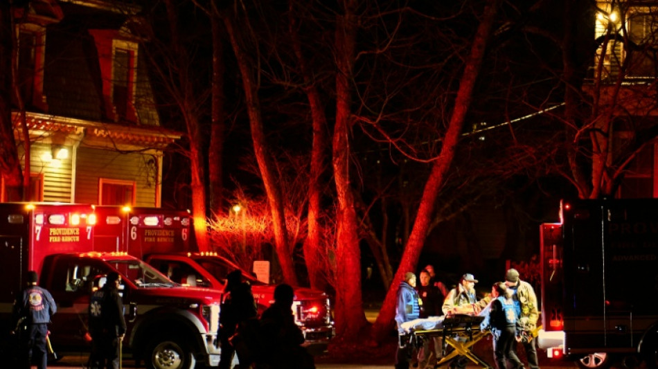 Ataque a tiros em universidade dos EUA deixa dois mortos e v&aacute;rios feridos