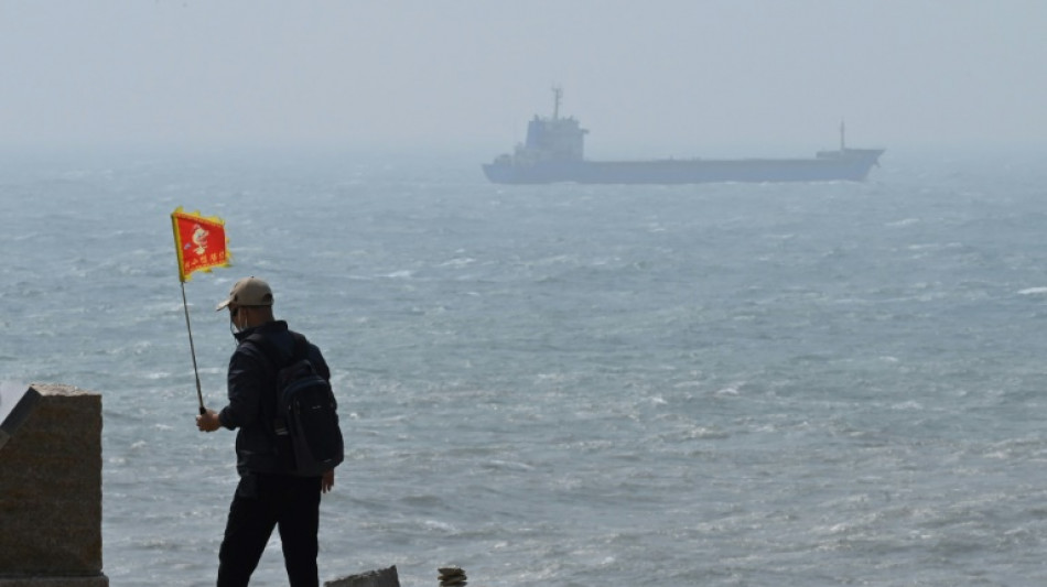 China simula ataques contra "objetivos clave" en Taiw&aacute;n