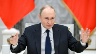 Poutine menace d’"étrangler" les entreprises occidentales qui restent en Russie