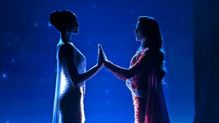 Miss Universo cierra sus oficinas en México por "ataques políticos"