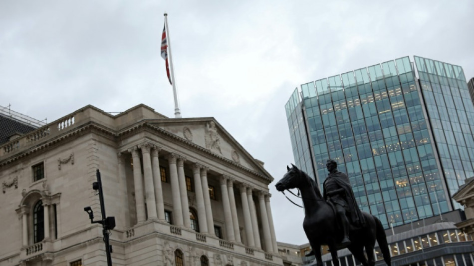 Les plans de faillite des banques britanniques passent l'&eacute;valuation de la Banque d'Angleterre