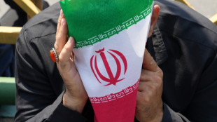El presidente iran&iacute; Raisi, enterrado en ceremonia multitudinaria en su ciudad natal