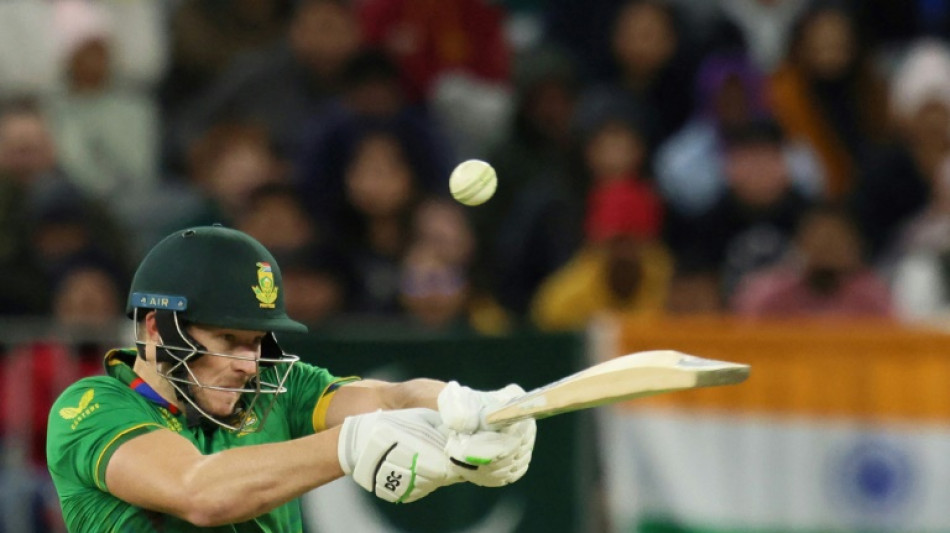 South Africa in control after India win, Pakistan keep hopes flickering