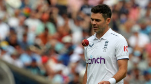 Anderson strikes as Australia eye parity in Ashes opener