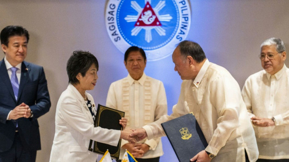 Philippinen und Japan schlie&szlig;en Verteidigungspakt