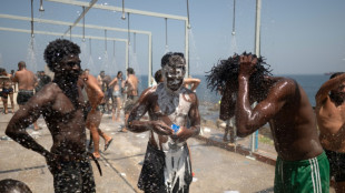 Spanien richtet zwei Fl&uuml;chtlingslager in Ceuta ein
