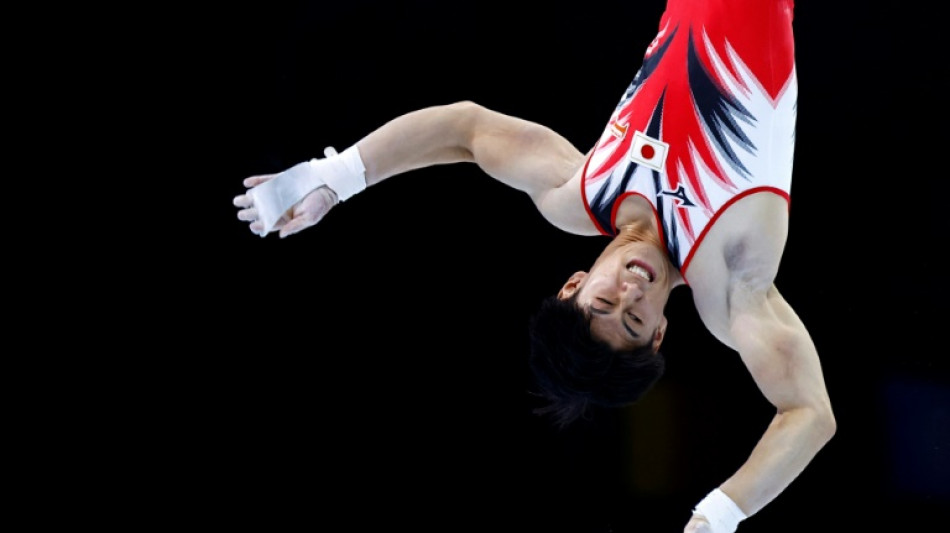 Hashimoto nails team gymnastics world title for Japan