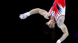 Hashimoto nails team gymnastics world title for Japan