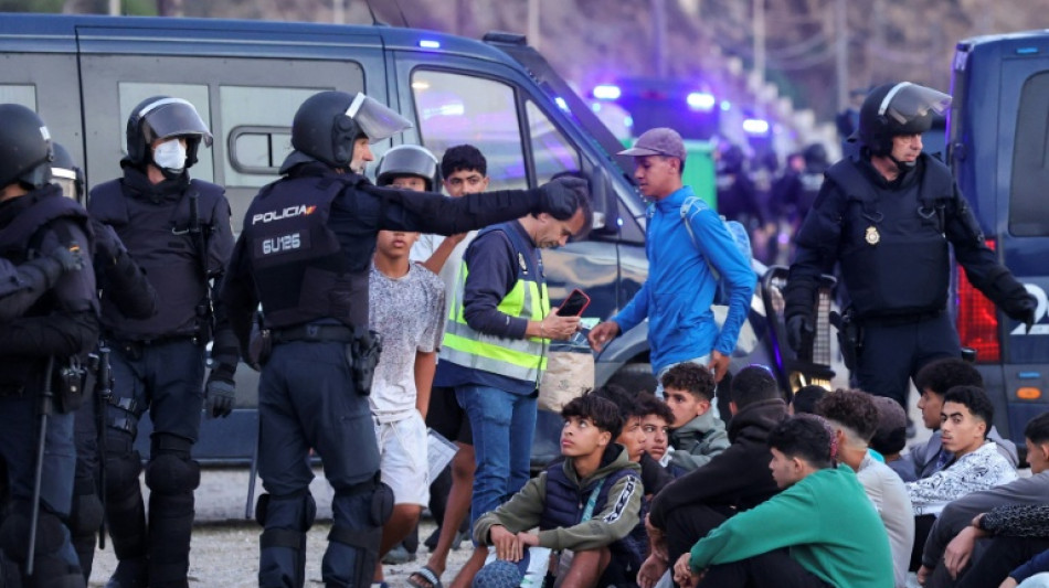 Desmantelan el &uacute;ltimo campamento de migrantes de Ceuta antes de la visita del Rey