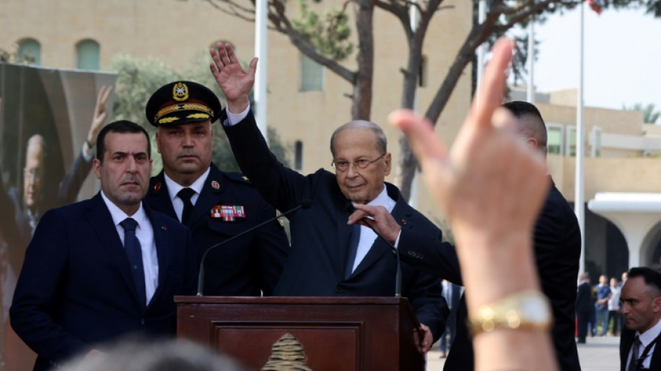 Liban: Aoun quitte le palais pr&eacute;sidentiel, la crise politique risque de s'aggraver