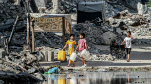 Israel bombardea Gaza y los mediadores redoblan la presi&oacute;n para lograr una tregua