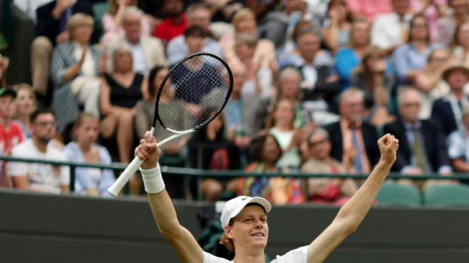 Sinner beats Safiullin to reach Wimbledon semis