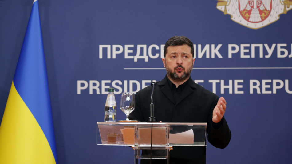 Ft, 'Kiev cerca l'ok di Musk per equipaggiare i suoi droni con Starlink'